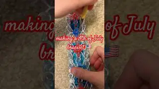 making a 4th of july bracelet 🇺🇸🌭🎇 #shorts #art #bracelet #4thofjuly