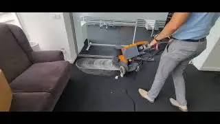 EKARA | Servicii profesionale de curățenie: Spălare mecanizată pardoseli