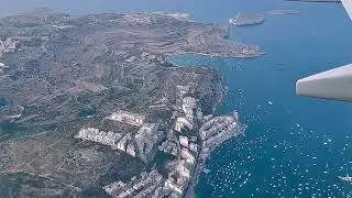 Landing in Malta, look down the whole islands，aerial photography，航拍美丽的马耳他群岛