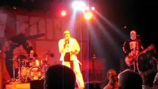 New Found Glory - This Disaster - Live in Milwaukee 2009 Halloween