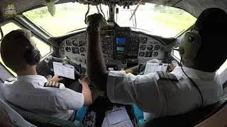 Amazing Vanuatu Jungle Island Strip Landing on Dash 6 Twin Otter! [AirClips]