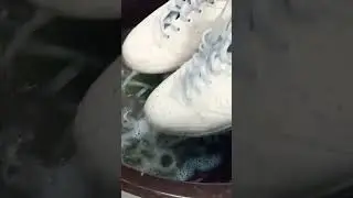 how to clean dirty white shoes #tipsandtricks