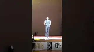 Навальнер красиво поёт!