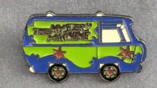 Mystery Machine custom dog tag for Daphne. I couldn't find one so I improvised, adapted and overcame
