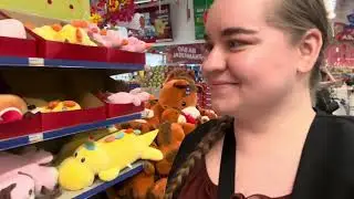 11 января или Мегамаркет в Нячанге #megamarket #mega #market #horse #happy