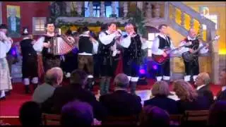 ANSAMBEL VASOVALCI - Na zemlji domaci