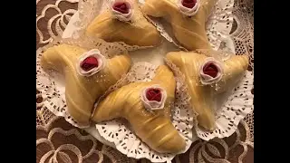 Algerian Almond Filled Glazed Cookies called Arayeche (Arabic العرايش)