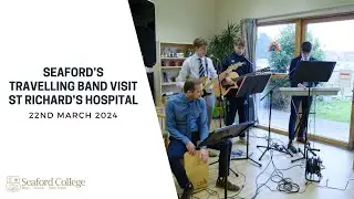 Seaford's Travelling Band Visit St Richard's Hospital
