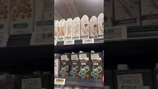 Elmhurst Almond & Oat Milk