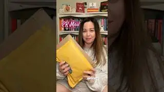 #prmail #bookmail #bookunboxing #bookfluencer #arcreader #booktubetbr #thrillerbooks #bookbites