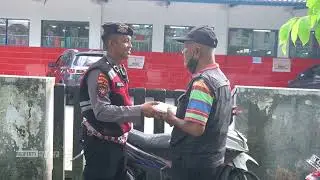 Jaga Keamanan Kamtibmas, Ditsamapta Polda Kalteng Melaksanakan Patroli Dialogis dan Patroli Berbagi