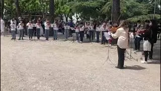 I piccoli violinisti alla festa della Repubblica