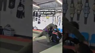 This happens everytime 💁🏾&zwj;♂️😅 #bjj #rolling #Motivation