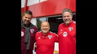 Jornal Tricolornaweb -  Come&ccedil;ou a divulga&ccedil;&atilde;o da foto do trio de ferro, mesmo que seja antiga