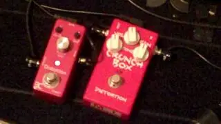 MI Audio Crunchbox(V2) vs. ENO DS1 distortion(crunchbox clone)