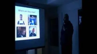 Dan  Lynch discussing podcasting at Social Media Cafe
