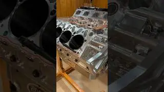 NOONAN Billet HEMI Close-up!