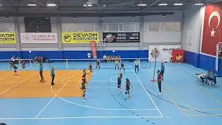 E.M. GÜNEŞ İSTANBUL-  BALKAN YEŞİLBAĞLAR  MİNİK KIZ VOLEYBOL MAÇI (1.SET)
