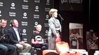 Laura Bush at the ONE Service Project