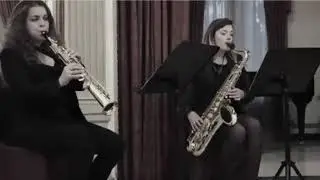 Elle Sax