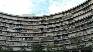 Paris Chamber Orchestra performs from apartment balconies