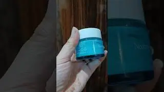 Neutrogena Hydro Boost Hyaluronic acid water gel light  moisturizer,  #shorts #moisturizer