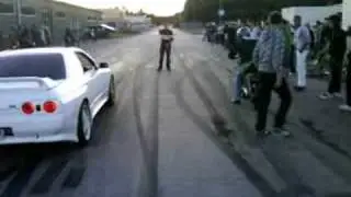 Skyline 450Hp vs 2fast4race