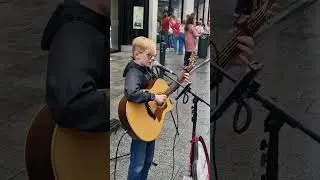 This Busker Lit Up Grafton Street 🎸 Beatles Classic Busking Magic