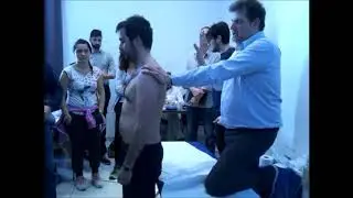 Trattamento del Muscolo Quadrato dei lombi sul fianco - Jones Institute Italia -Strain Counterstrain