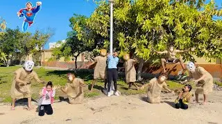 لما اخوك الصغير يطلع رحله ويتخطف ف الغابه وسوبرمان يظهر عشان ينقذه🔥(سوبرمان والحيوانات المفترسه ج1)