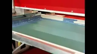 Производство,рабочий момент! Самые современные станки. Молодежная одежда 
