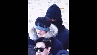 Too many candid moments from Xiao Zhan's Small Town-this basically makes itself into an MV.