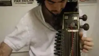 Ra&iacute;z al Aire (Alejo Nobili/Sarangi)