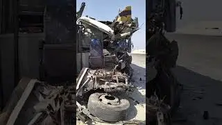 كارثة الصحراوي الشرقي ببني سويف💔 7 قتلى و44 مصابًا في تصادم مروع بين أتوبيس وسيارتين نقل!