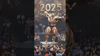 Undertaker vs Bodybuilder in the wwe #wwe #undertaker #wweraw #wwe2k25