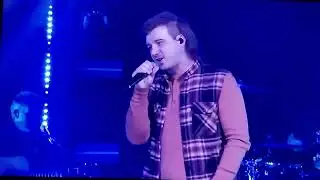 Morgan Wallen Neon Eyes Live