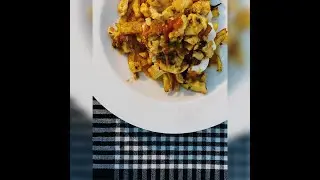 Selfmade Fries with Chicken Ragout | Yummy Food