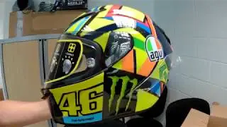 AGV Pista GP-R 'Rossi Soleluna' - Видео распаковки!