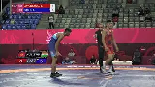 Round 1 GR - 68 kg: E. AKYLBEK UULU (KGZ) v. K. SACHIN (IND)