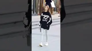 Chinese Girls Street Fashion ~ Viable Fashion ~ 抖音China TikTok Ep 01
