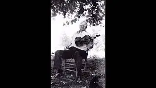 Tommy Jarrell plays Reuben's Train Bean Blossom 1969