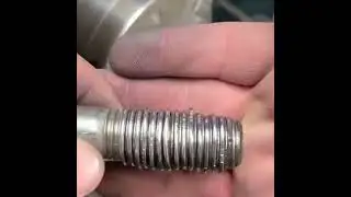 Have you seen this old Lathe trick for chucking delicate threads without damaging them? #shorts