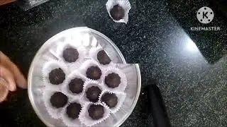 Sakashti chaturthi k liye bachhi dene aayi rosted almond chocolate modak ka order 