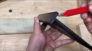 DASQUA Precision Rafter Square with Thick Edge Makes for a Safer Saw Guide and Increased Heel Width