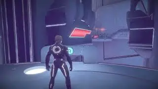 Tron  takes on sentrys and a Black Guard ( TRON EVOLUTION mod)