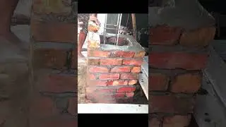 red bricks pillar