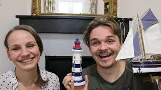 WEIRD rental CLUTTER in Paris! Apartment minimalism