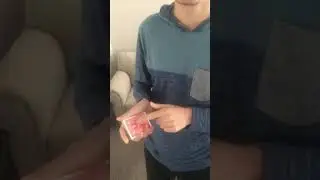 Card changes from red to blue #shorts #magical #magicisreal #magictricks #globalmagicians