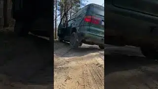 Off road VW Sharan w drodze na ryby