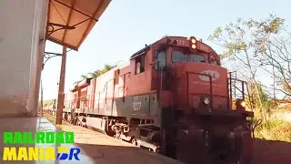 Triplex de Locomotivas GE C30-7 ALL e Rumo no Trem tanqueiro B50 vindo de Bauru em ZTT!